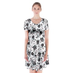 Floral Pattern Short Sleeve V-neck Flare Dress by ValentinaDesign