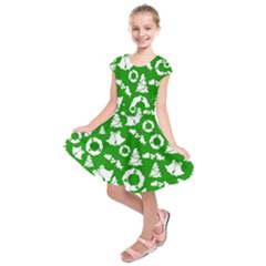 Green White Backdrop Background Card Christmas Kids  Short Sleeve Dress by Celenk