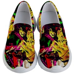 Spooky Attick 11 Kid s Lightweight Slip Ons by bestdesignintheworld