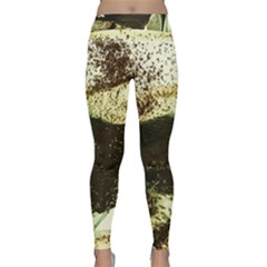 There Is No Promissed Rain 3jpg Classic Yoga Leggings by bestdesignintheworld