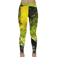 Yellow Chik 5 Classic Yoga Leggings by bestdesignintheworld