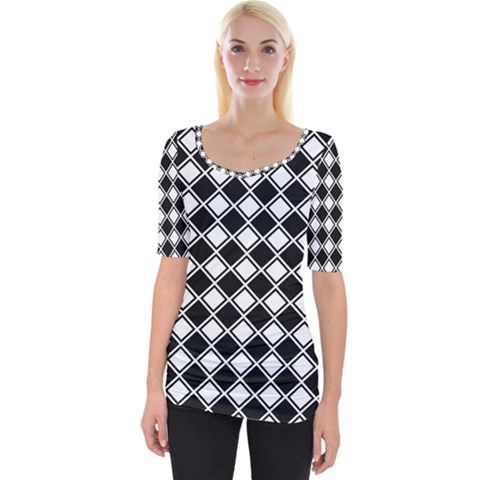 Square Diagonal Pattern Seamless Wide Neckline Tee by Simbadda