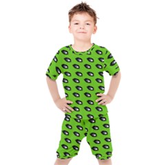 Eyes Green Kids  Tee And Shorts Set by snowwhitegirl