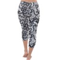 Encaje Capri Winter Leggings  View4