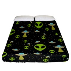 Alien Ufo Pattern Fitted Sheet (california King Size) by Vaneshart