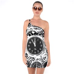 Clock Face 5 One Soulder Bodycon Dress by impacteesstreetwearten