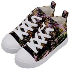 Hot Day In Dallas 3 Kids  Mid-top Canvas Sneakers by bestdesignintheworld