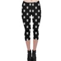 Sketchy Cartoon Ghost Drawing Motif Pattern Capri Leggings  View1