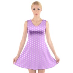 White Polka Dot Pastel Purple Background, Pink Color Vintage Dotted Pattern V-neck Sleeveless Dress by Casemiro