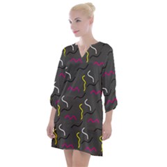 Gray Pattern Open Neck Shift Dress by Saptagram