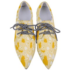 Abstract Daisy Pointed Oxford Shoes by Eskimos