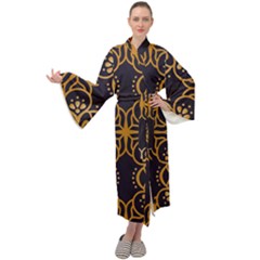 Muster Maxi Velour Kimono by zappwaits