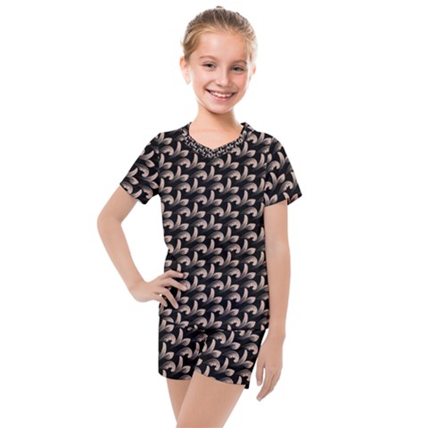 Digitalart Kids  Mesh Tee And Shorts Set by Sparkle