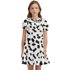 Black And White Leopard Dots Jaguar Kids  Bow Tie Puff Sleeve Dress by ConteMonfrey