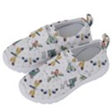 Seamless-pattern-with-moth-butterfly-dragonfly-white-backdrop Kids  Velcro No Lace Shoes View2