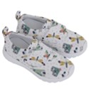 Seamless-pattern-with-moth-butterfly-dragonfly-white-backdrop Kids  Velcro No Lace Shoes View3