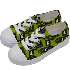 Cats And Skulls - Modern Halloween  Kids  Low Top Canvas Sneakers by ConteMonfrey