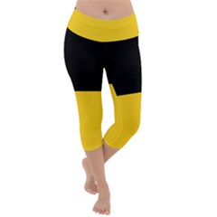 Baden Wurttemberg Flag Lightweight Velour Capri Yoga Leggings by tony4urban