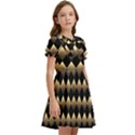 Golden Chess Board Background Kids  Bow Tie Puff Sleeve Dress View2