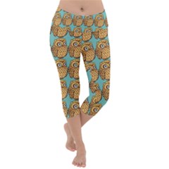 Owl Bird Pattern Lightweight Velour Capri Yoga Leggings by Vaneshop