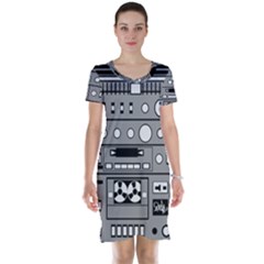 Boombox Short Sleeve Nightdress by Sarkoni