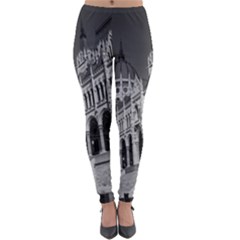 Architecture-parliament-landmark Lightweight Velour Leggings by Ket1n9