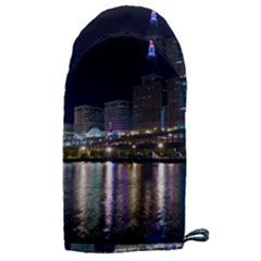 Cleveland Building City By Night Microwave Oven Glove by Amaryn4rt