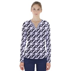 Diagonal Stripe Pattern V-neck Long Sleeve Top by Apen