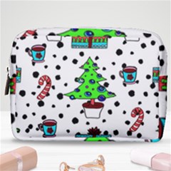 It`s Cold Outside  Make Up Pouch (medium) by ConteMonfrey