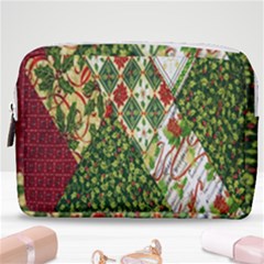 Christmas Quilt Background Make Up Pouch (medium) by Ndabl3x