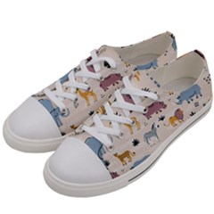 Wild Animals Seamless Pattern Men s Low Top Canvas Sneakers by Ndabl3x