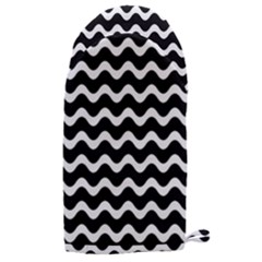 Wave-black White Microwave Oven Glove by kyorashop23