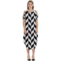 Black And White Pattern Cold Shoulder Loose Fit Dress With Pockets by ytdream