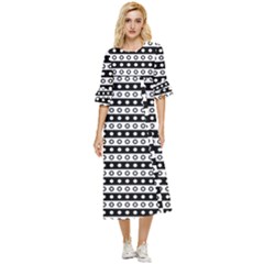 Black And White Circles Pattern Double Cuff Midi Dress by ytdream