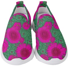 Mid Century Retro Floral 1970s 1960s Pattern 97 Kids  Slip On Sneakers by violetheavensky