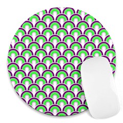 Retro 8  Mouse Pad (round) by Siebenhuehner