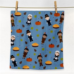 Pilgrims And Indians Pattern - Thanksgiving Face Towel by Valentinaart