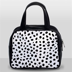 Black And White Seamless Cheetah Spots Classic Handbag (two Sides) by LoolyElzayat