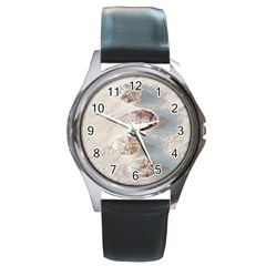 There`s Not Such A Thing As Too Much Garlic! Round Metal Watch by ConteMonfrey