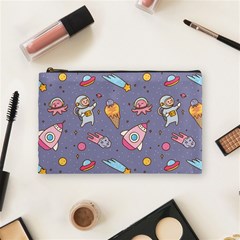 Outer-space-seamless-background Cosmetic Bag (medium) by Salman4z