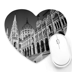 Architecture-parliament-landmark Heart Mousepad by Ket1n9