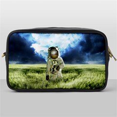 Astronaut Toiletries Bag (one Side) by Ket1n9