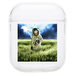 Astronaut Soft Tpu Airpods 1/2 Case by Ket1n9