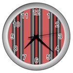 Rosa Grau Streifen Wall Clock (Silver) Front